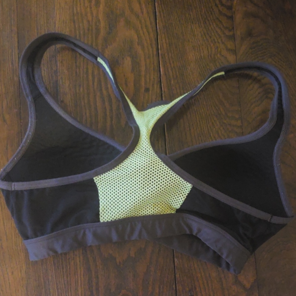 Mesh Racerback Sports Bra - Picture 2 of 2